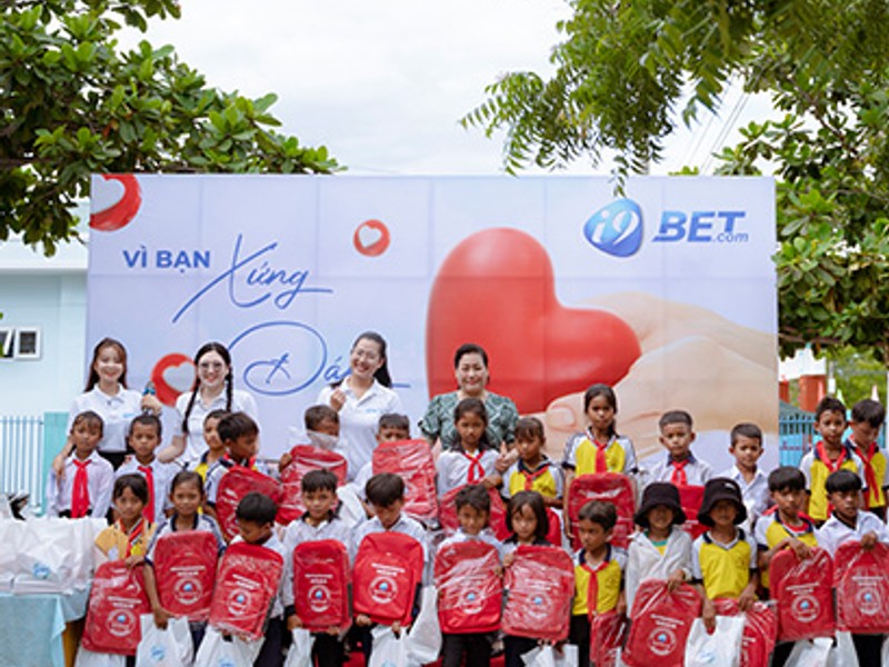 Đánh giá khách quan và công bằng